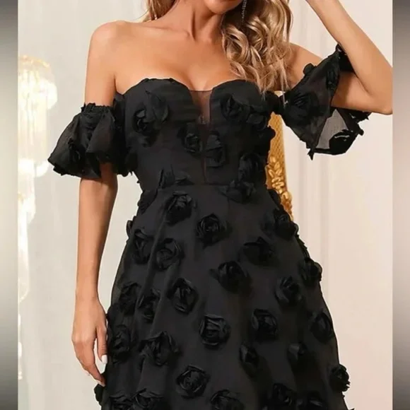 Luxe black off shoulder Applique party formal evening wedding dress - Picture 3 of 15
